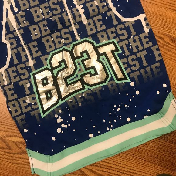 Short Sleeve Graphic T-Shirt Blue White - Picture 2 of 6